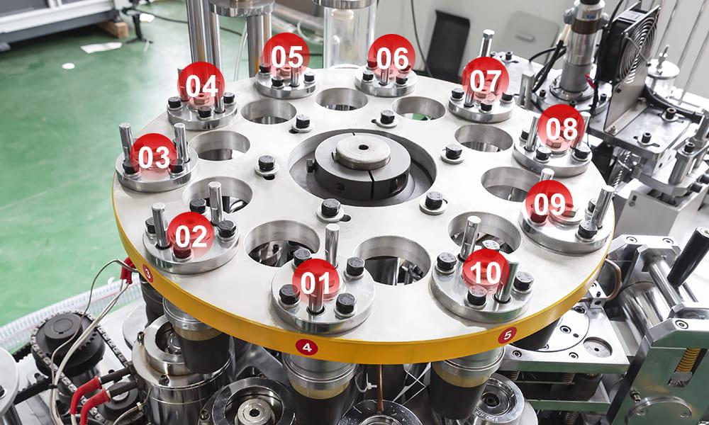 Main-Turnplate